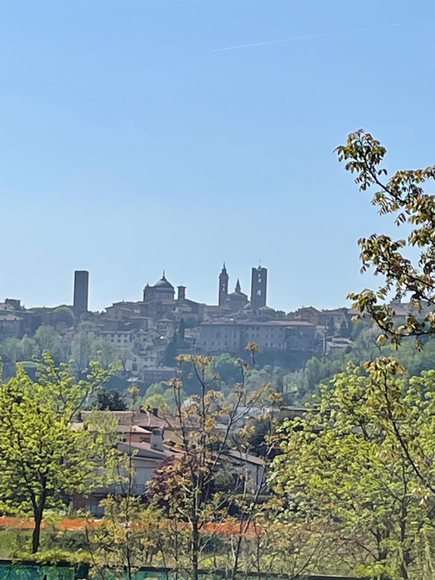Casa Laura Lejlighed Bergamo Eksteriør billede